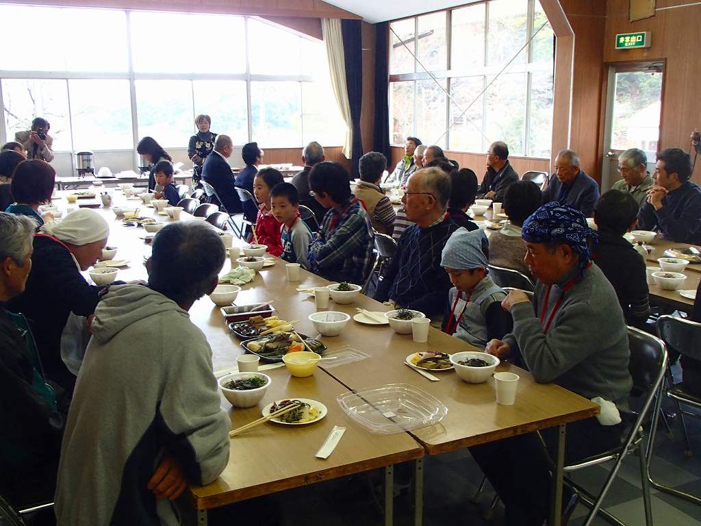 1129そば食事交流会