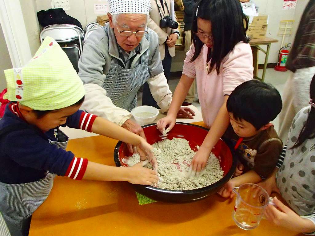 1129上下流交流・そばこね